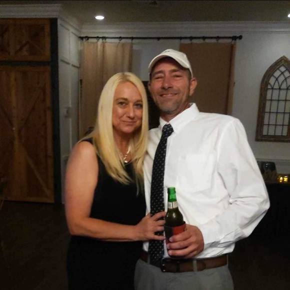 Meet your Posher, Cindy - Picture 1 of 1